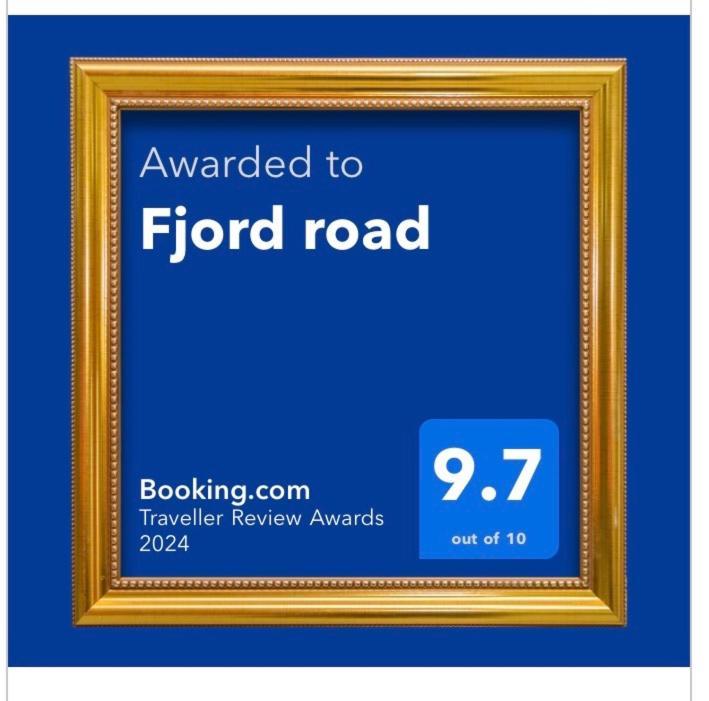 Fjord Road Apartment *